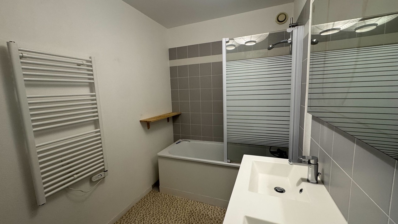 Photo of Bathroom in La Pierre-Heuze