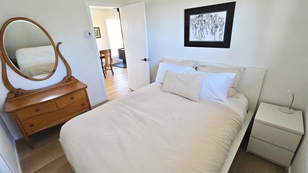 Photo of Bedroom in Saint Ambroise