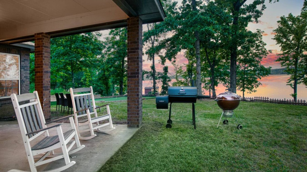 Photo of Patio Balcony in Dogwood