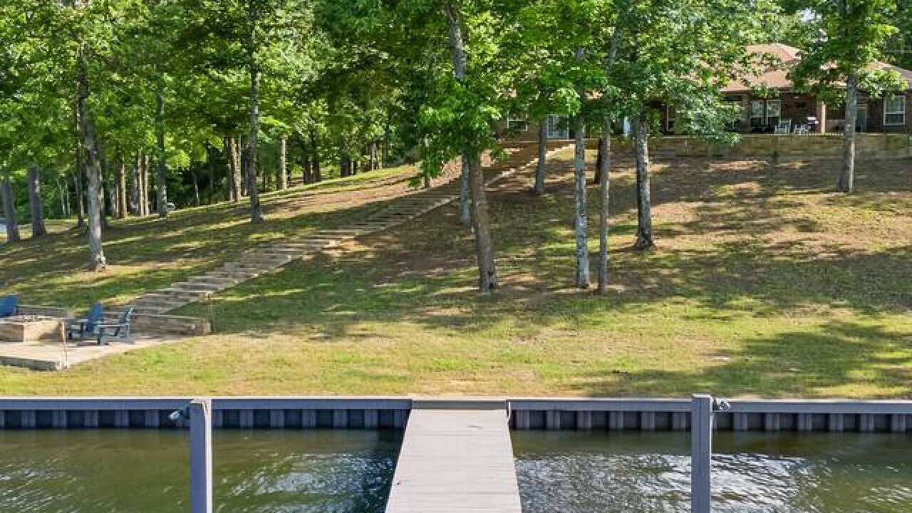 Photo of Outdoor in Dogwood