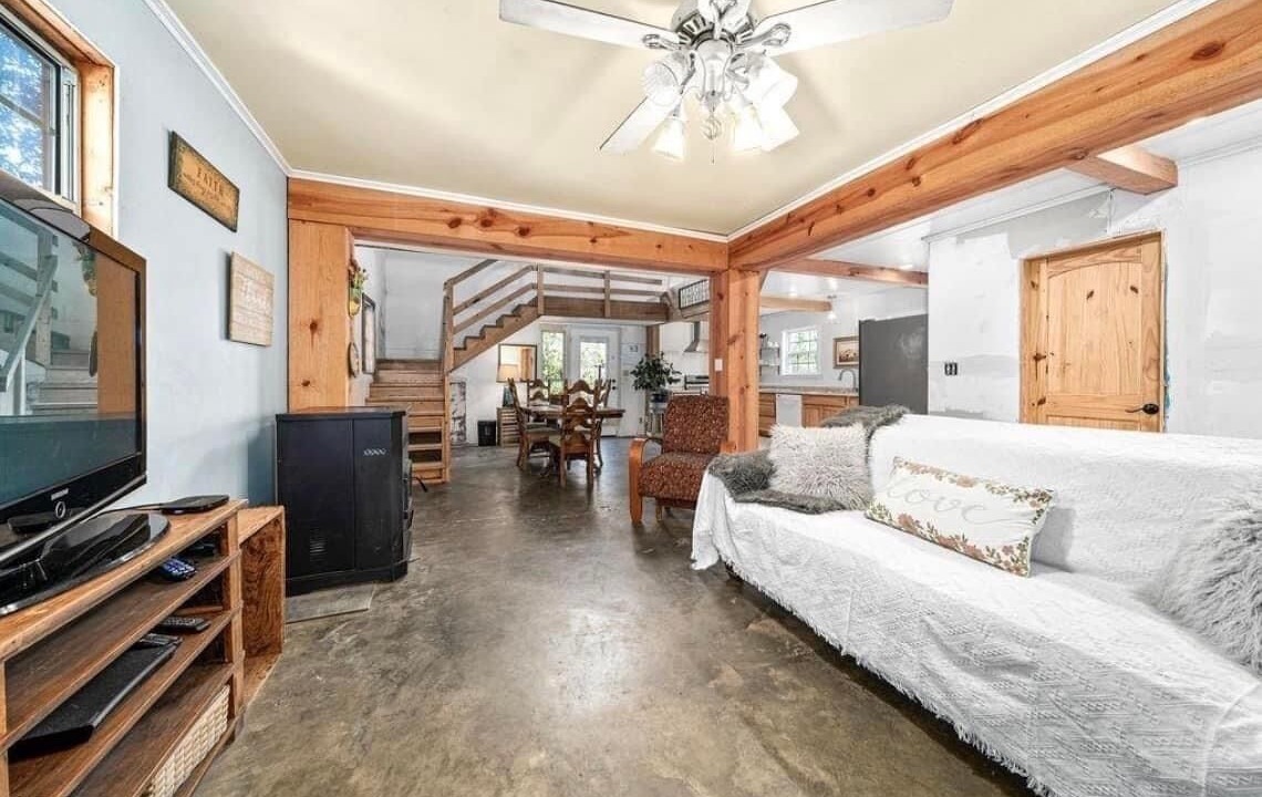Photo of Livingroom in Waldron