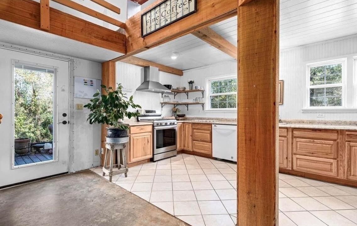 Photo of Kitchen in Waldron