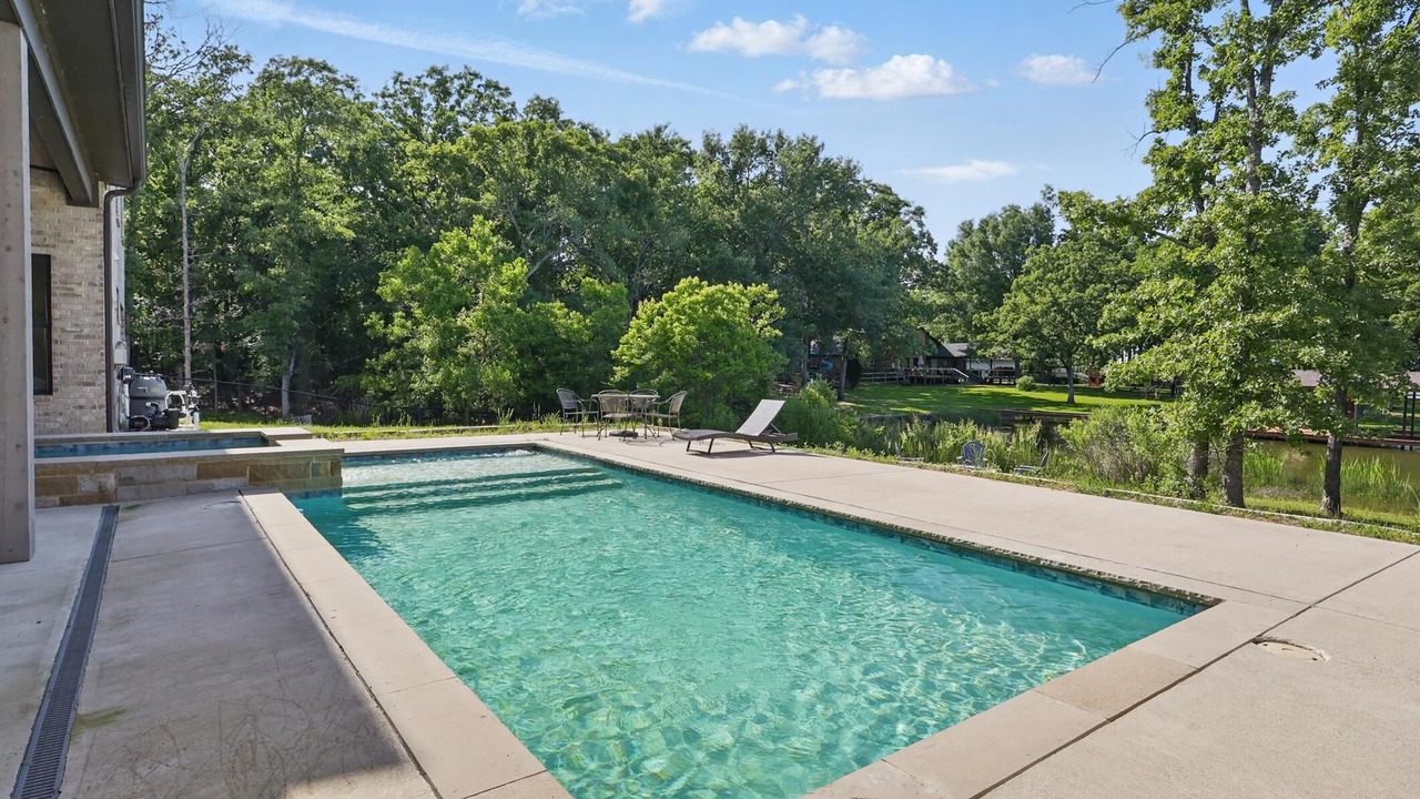 Photo of Outdoor in Malakoff