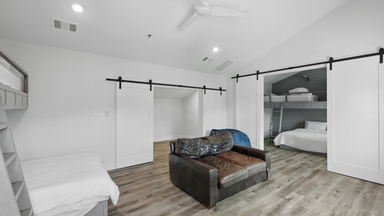 Photo of Bedroom in Malakoff