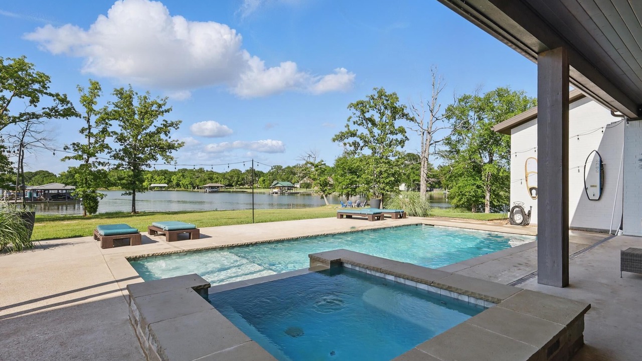 Photo of Outdoor in Malakoff