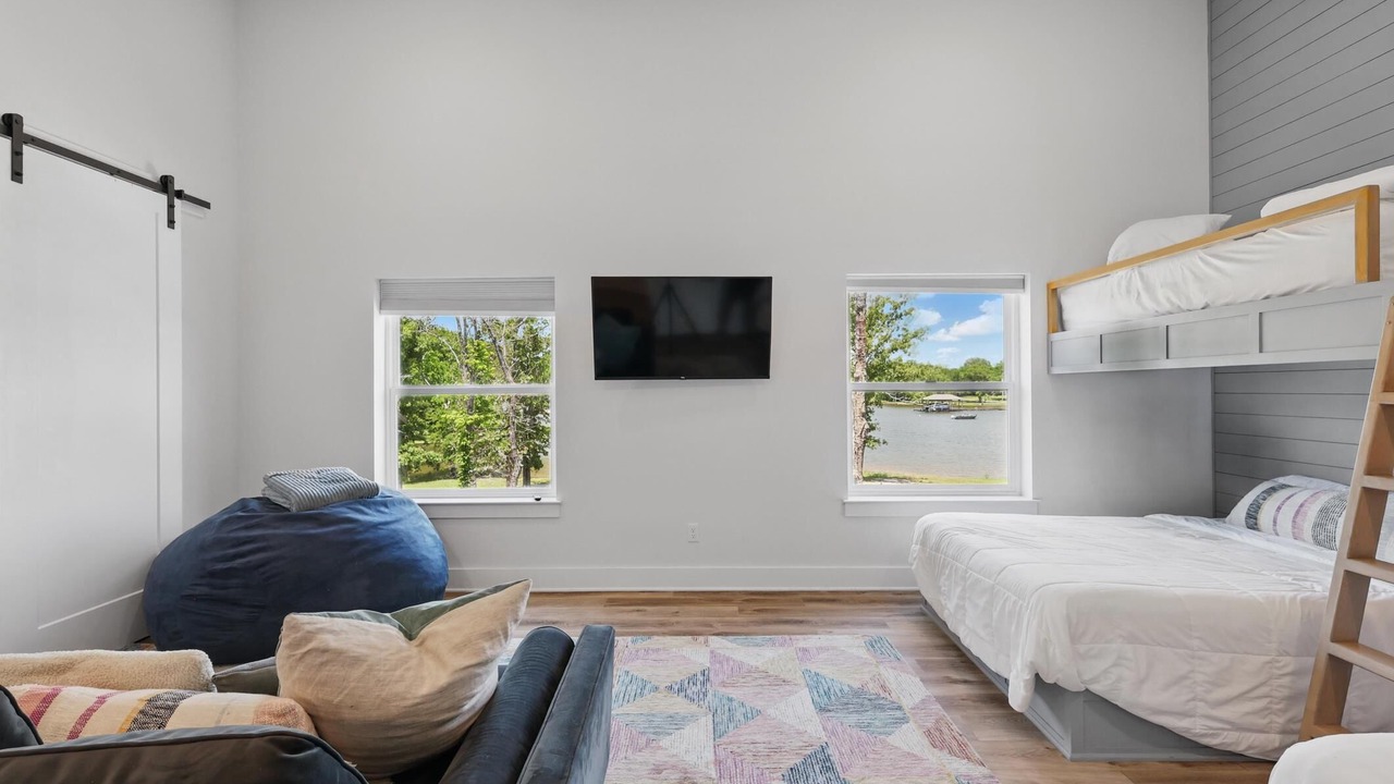 Photo of Bedroom in Malakoff