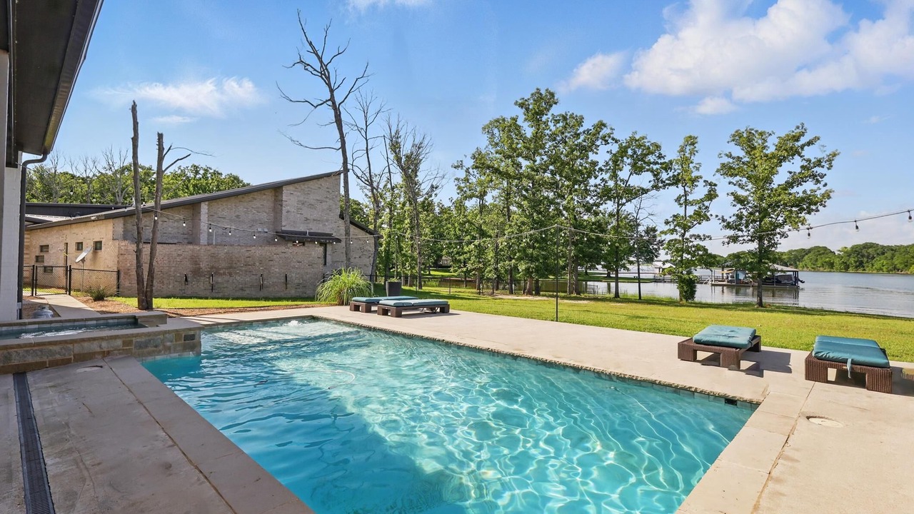 Photo of Outdoor in Malakoff