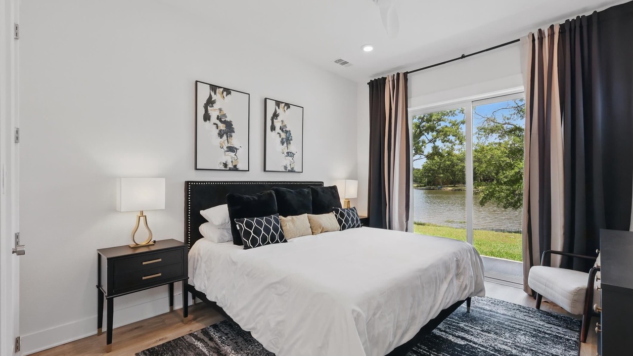 Photo of Bedroom in Malakoff