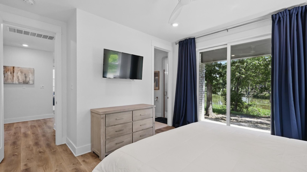 Photo of Bedroom in Malakoff