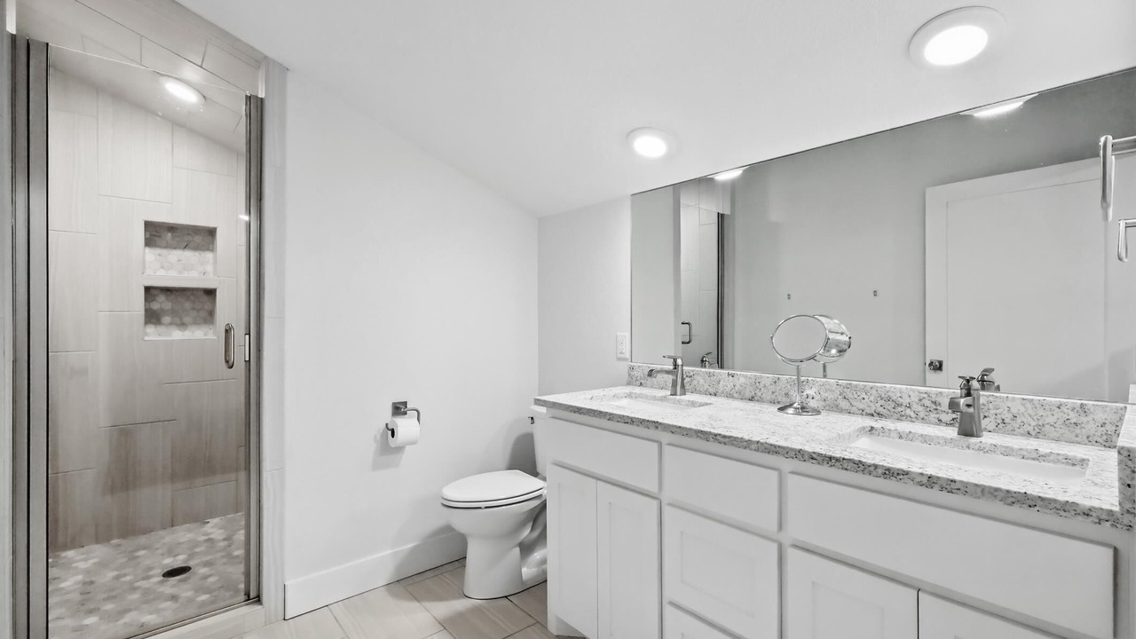 Photo of Bathroom in Malakoff