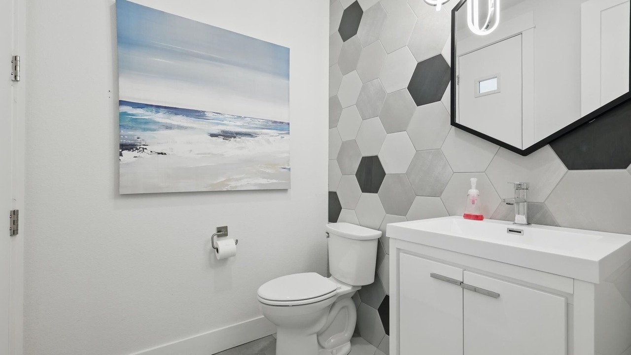 Photo of Bathroom in Malakoff
