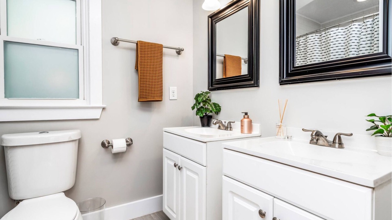 Photo of Bathroom in Downtown