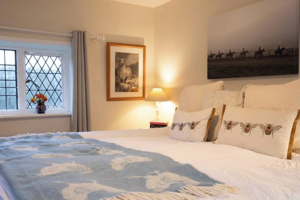 Photo of Bedroom in Haslemere