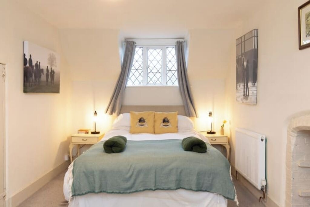 Photo of Bedroom in Haslemere