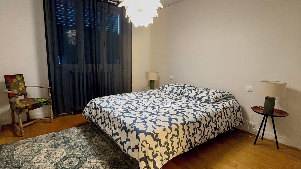 Photo of Bedroom in Cahors