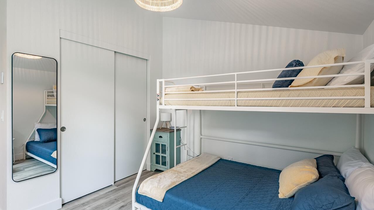 Photo of Bedroom in Birch Bay