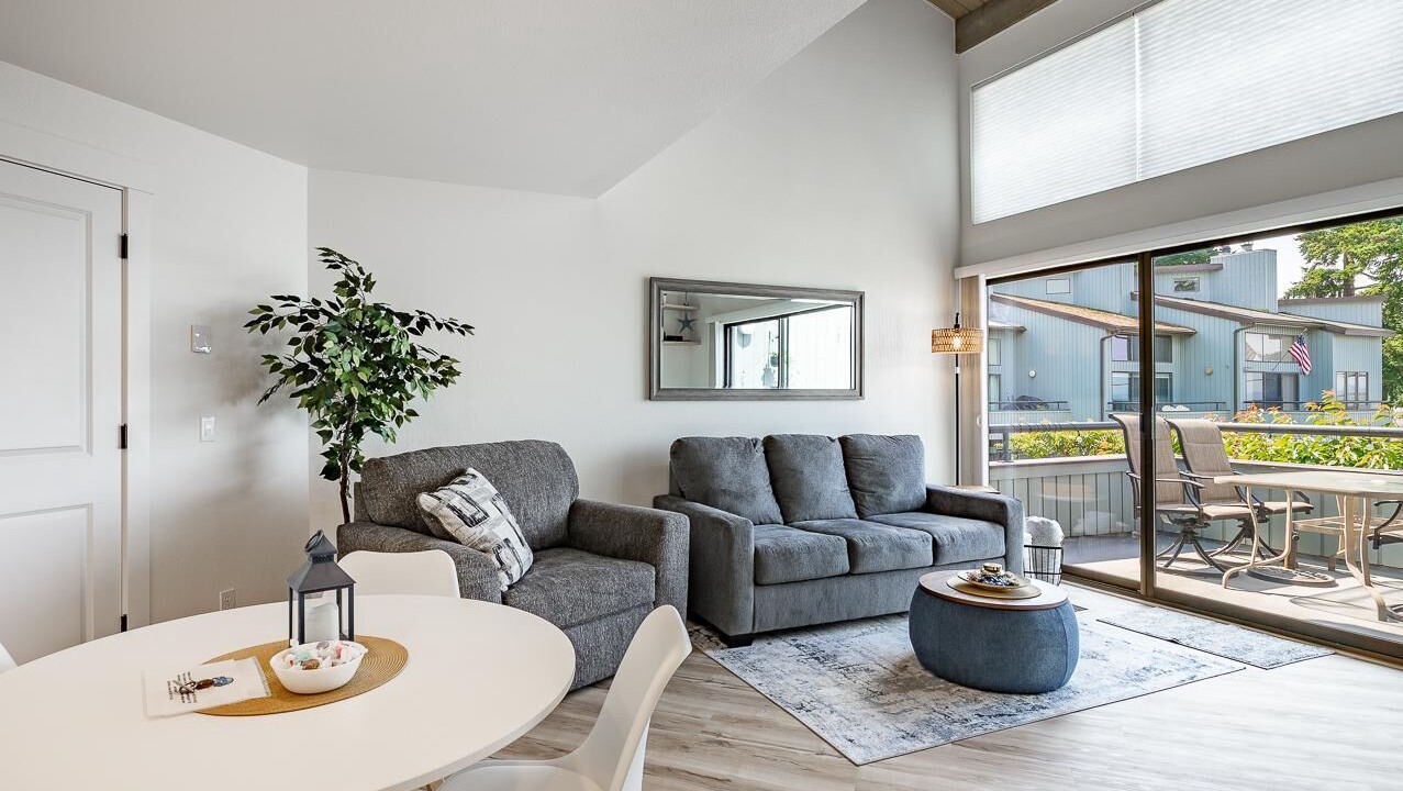 Photo of Livingroom in Birch Bay