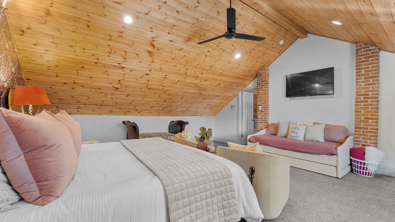 Photo of Bedroom in North Waco