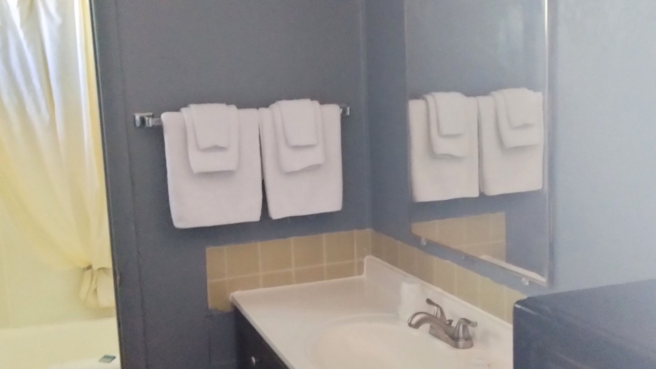 Photo of Bathroom in El Dorado