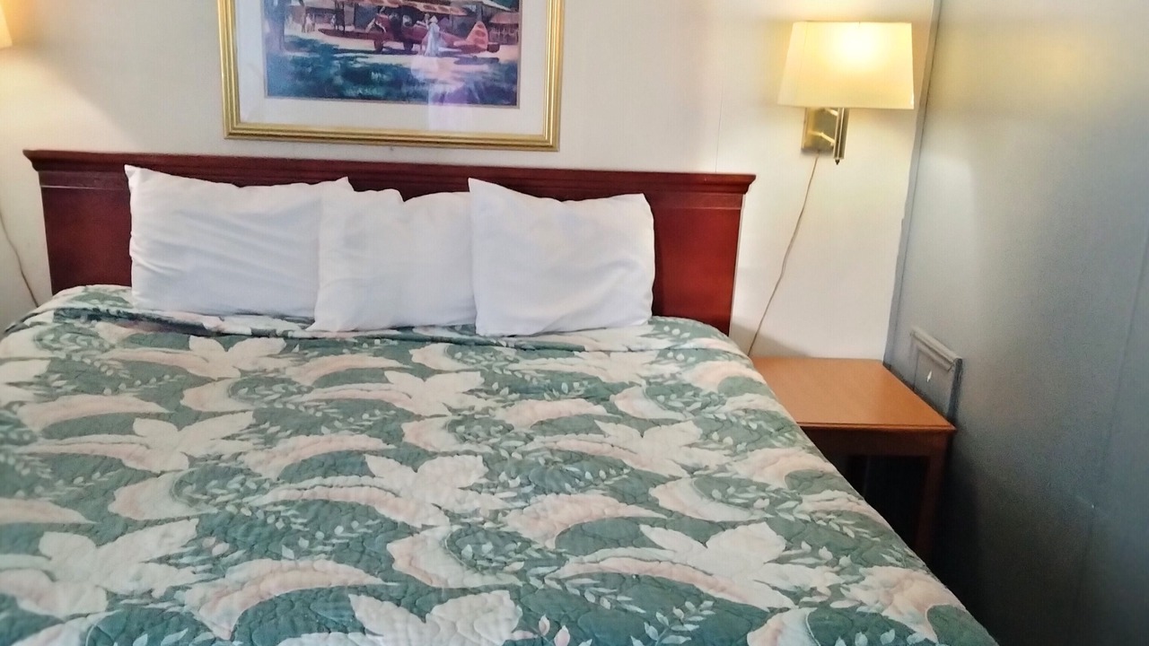 Photo of Bedroom in El Dorado