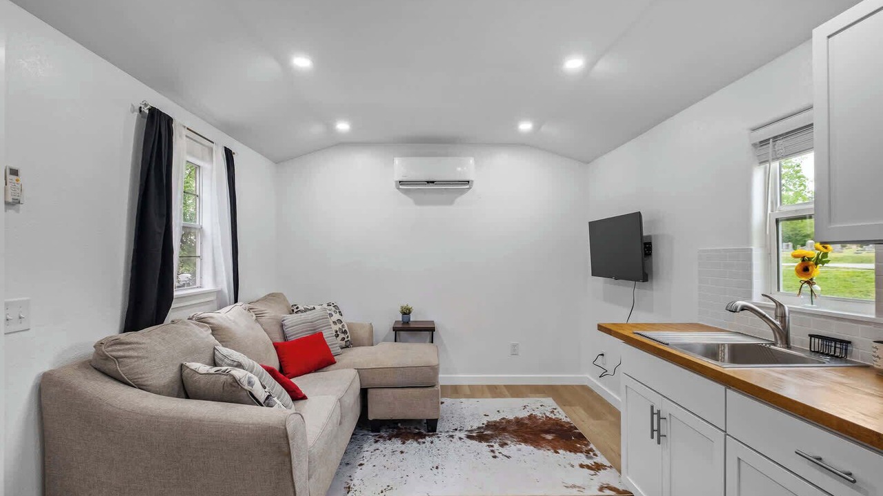 Photo of Livingroom in Decatur