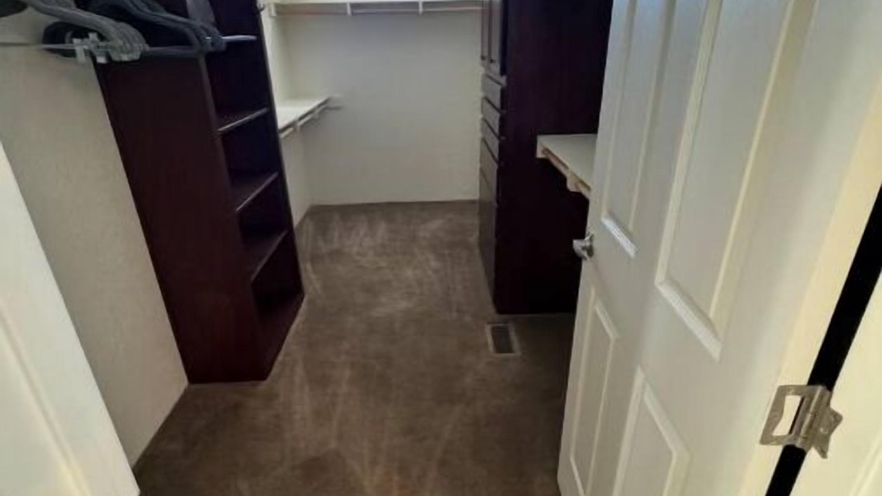 Photo of Others in Newkirk