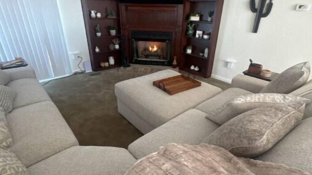 Photo of Livingroom in Newkirk