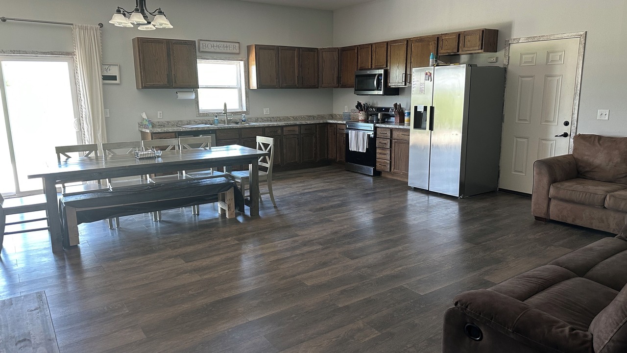 Photo of Livingroom in Bushong