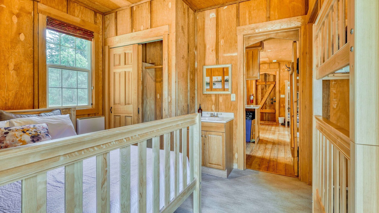 Photo of Bedroom in Anacortes