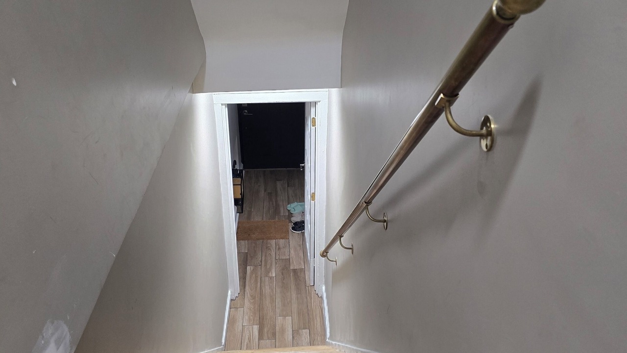 Photo of Others in Ditmars Steinway