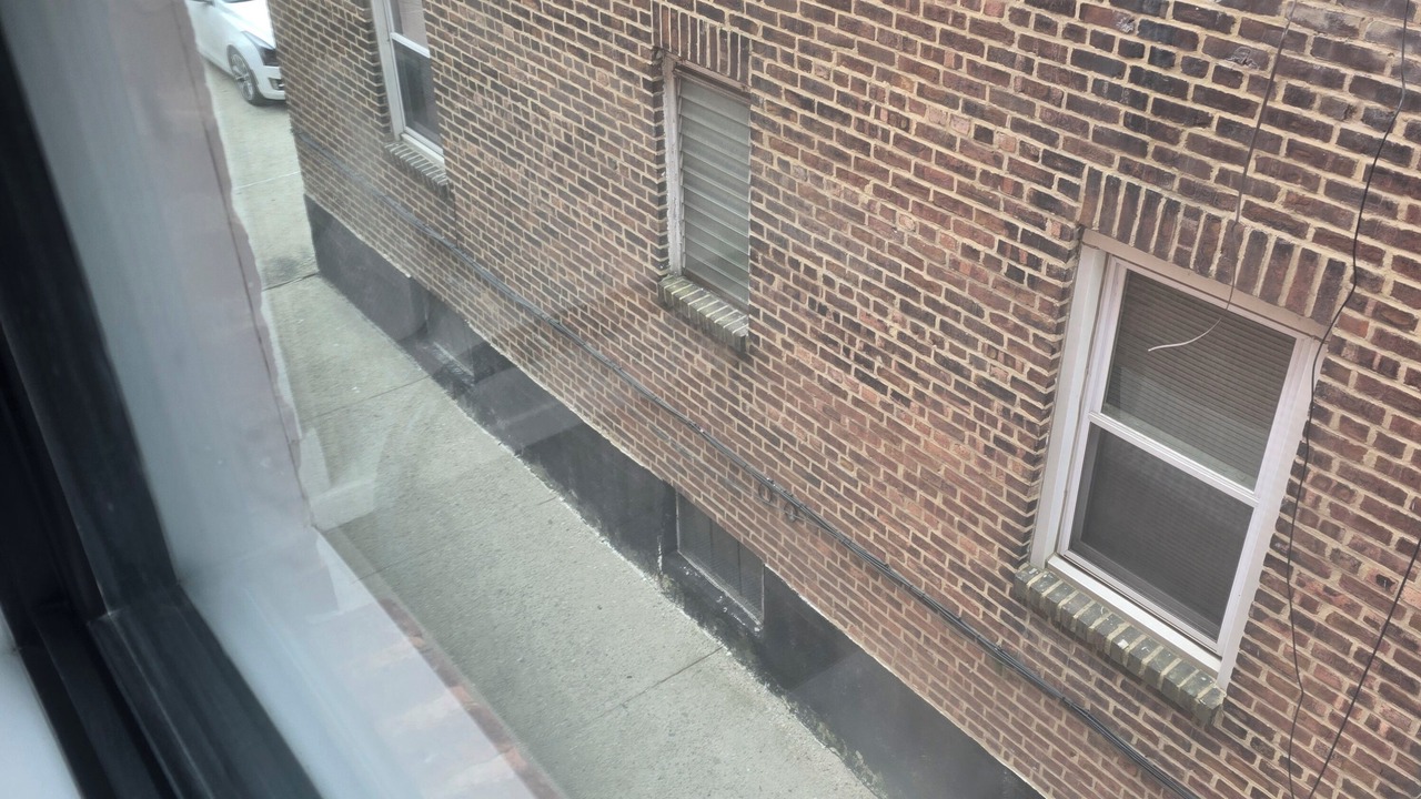 Photo of Others in Ditmars Steinway