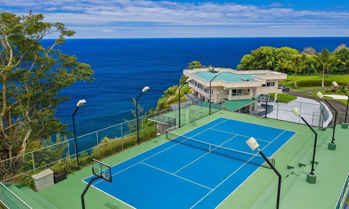 Photo of Others in Ninole