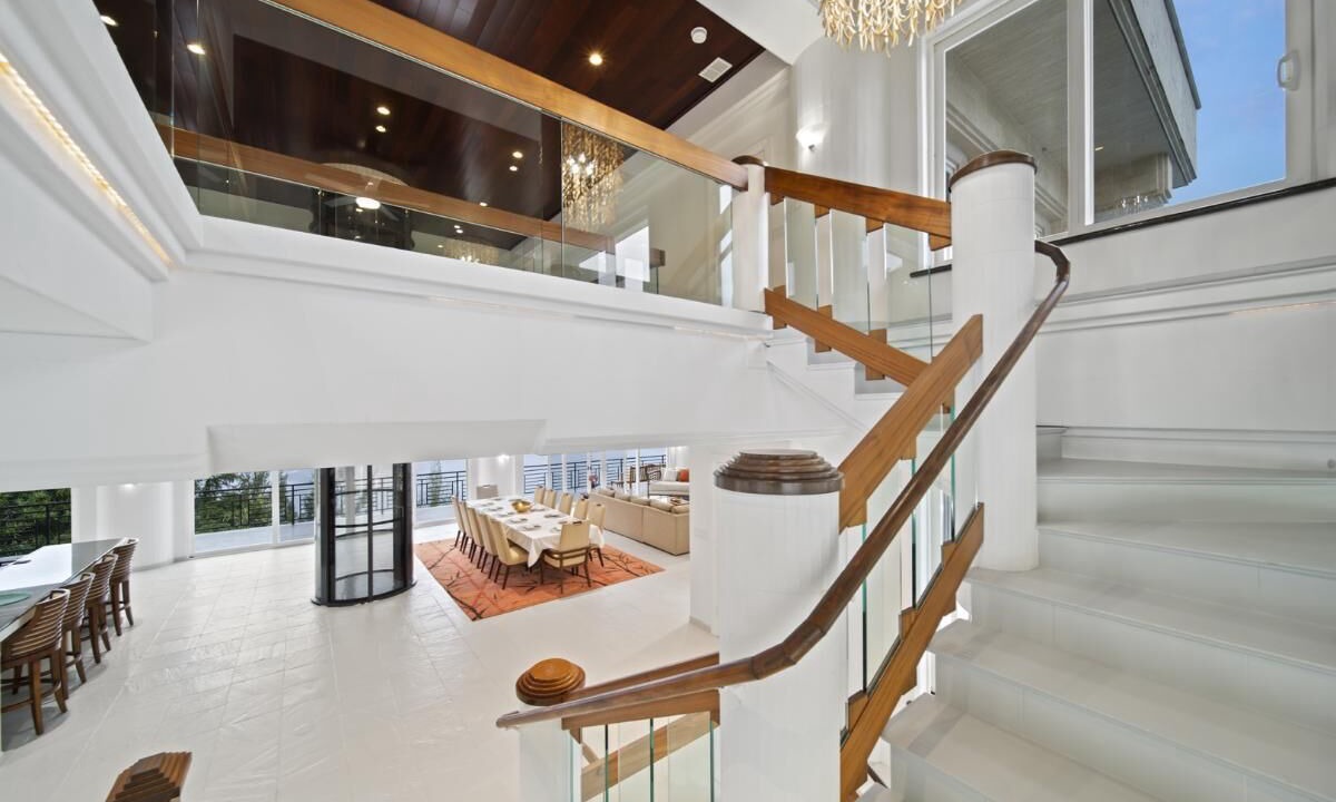 Photo of Others in Ninole