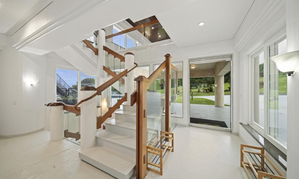 Photo of Others in Ninole