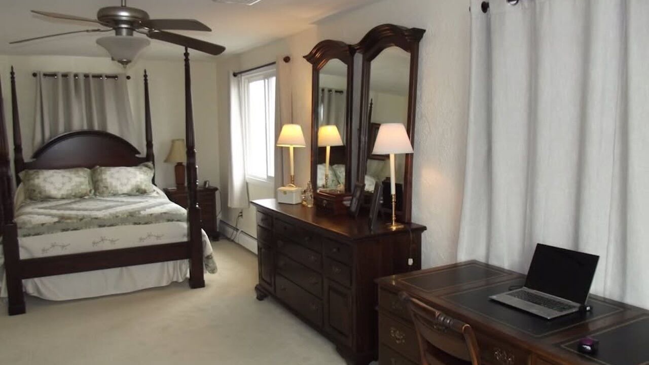 Photo of Bedroom in Seabrook
