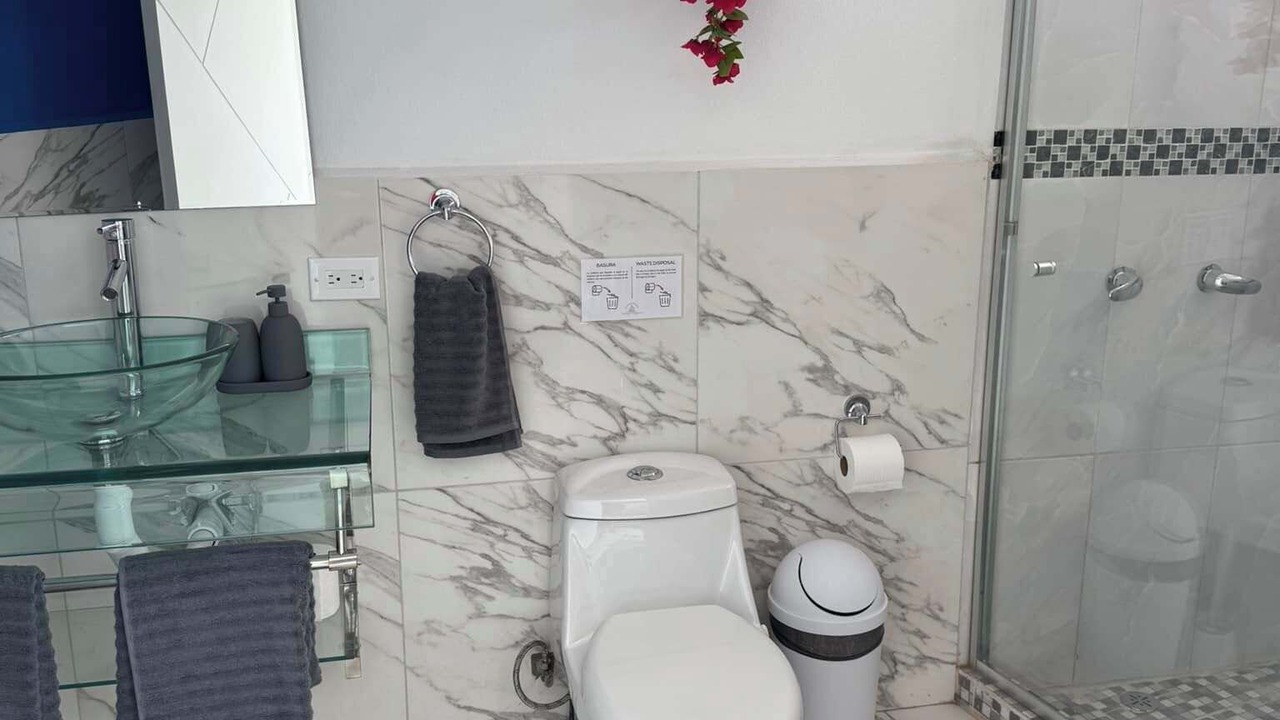 Photo of Bathroom in La Joya