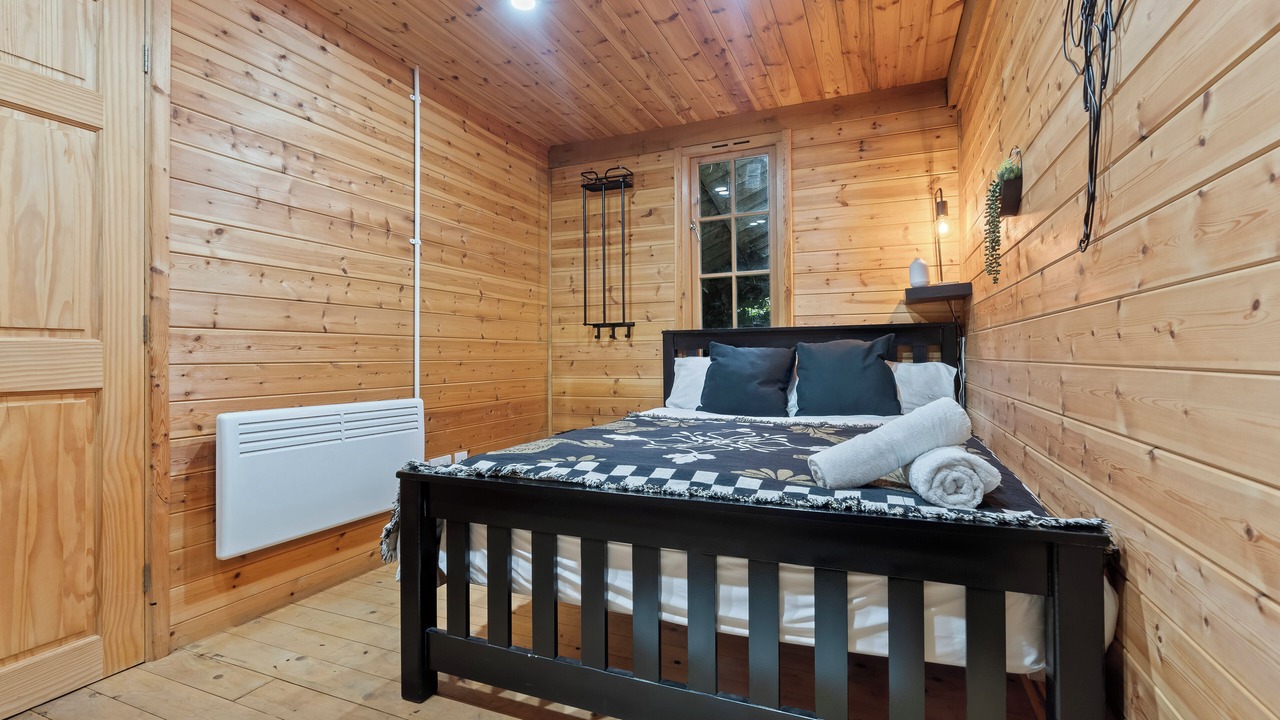 Photo of Bedroom in Kidderminster