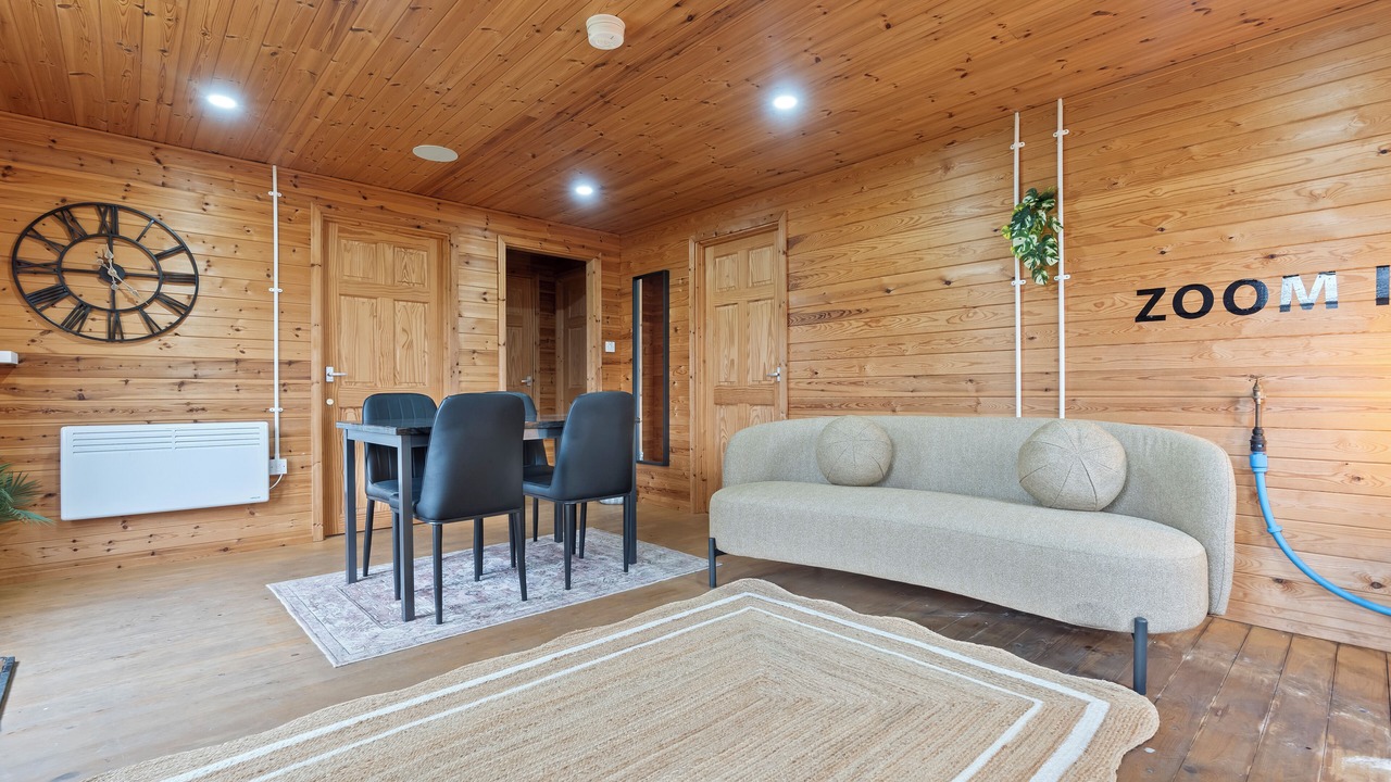 Photo of Others in Kidderminster