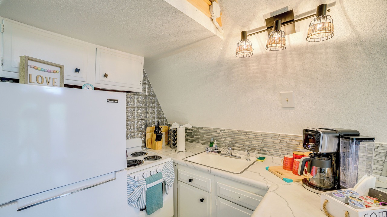 Photo of Kitchen in Rockaway Beach
