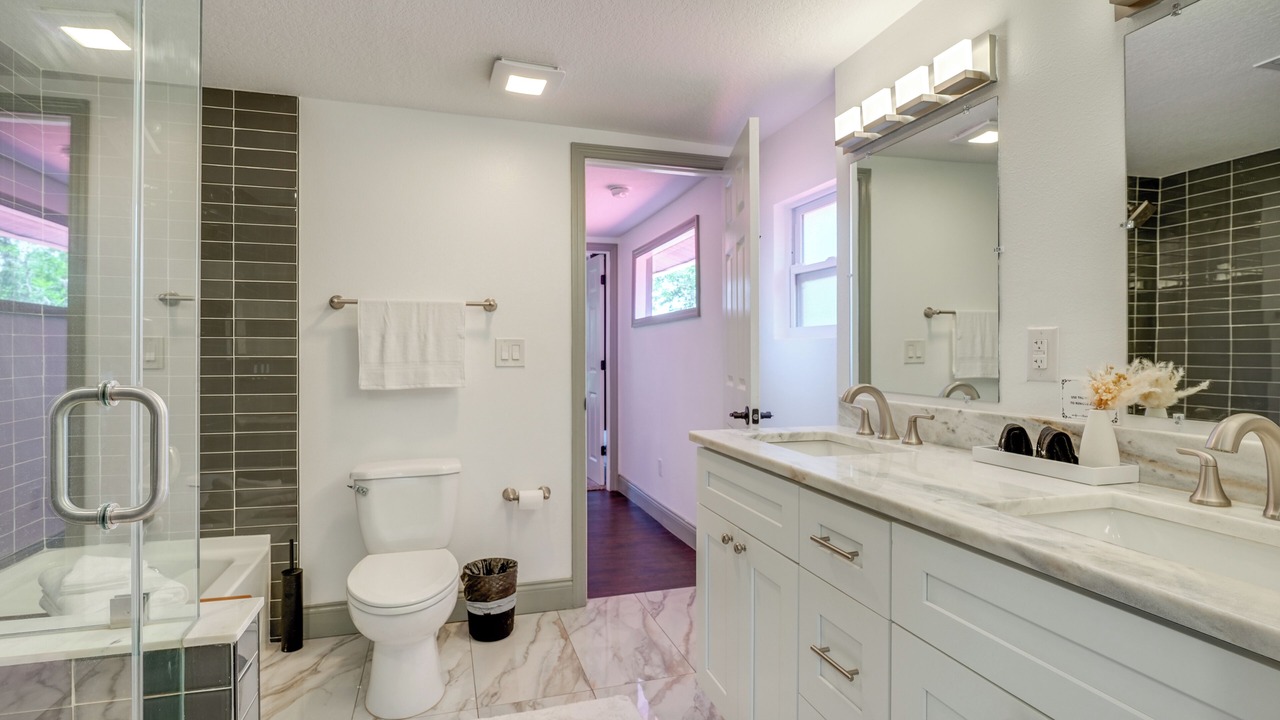 Photo of Bathroom in Dover