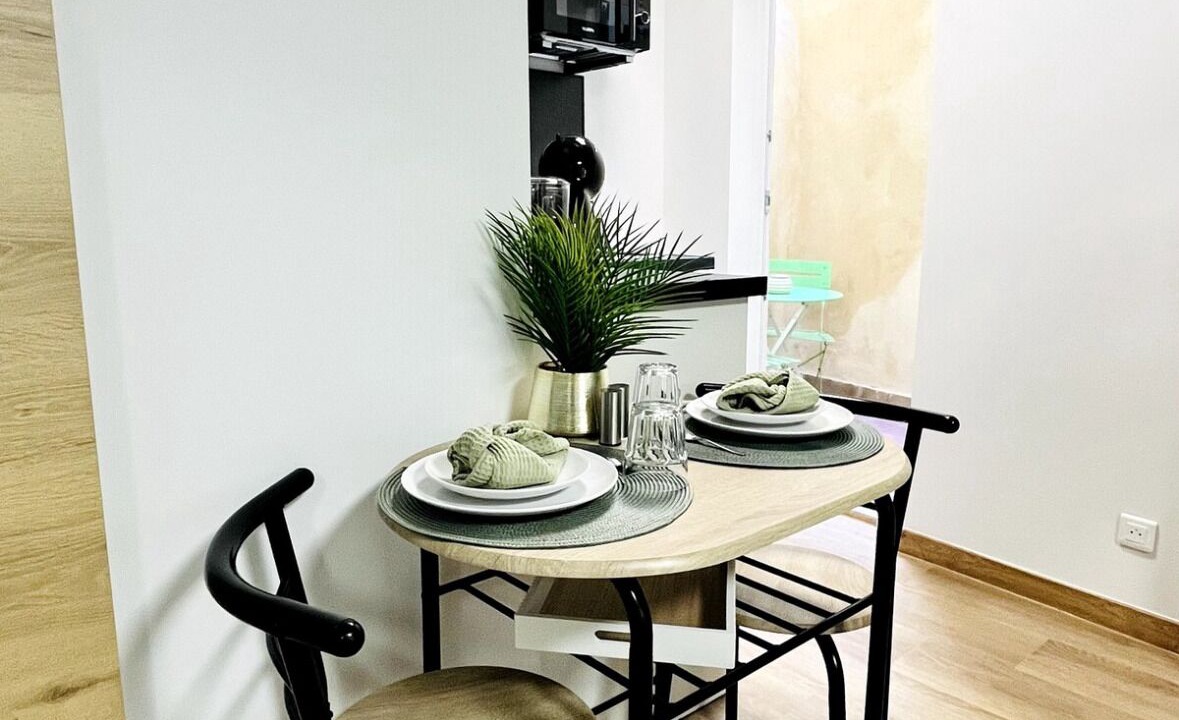 Photo of Others in Lunel