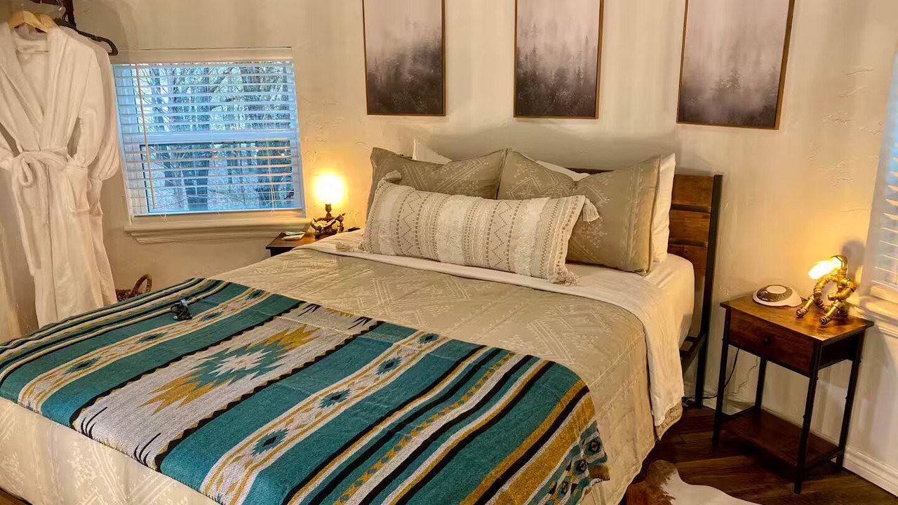 Photo of Bedroom in Canton