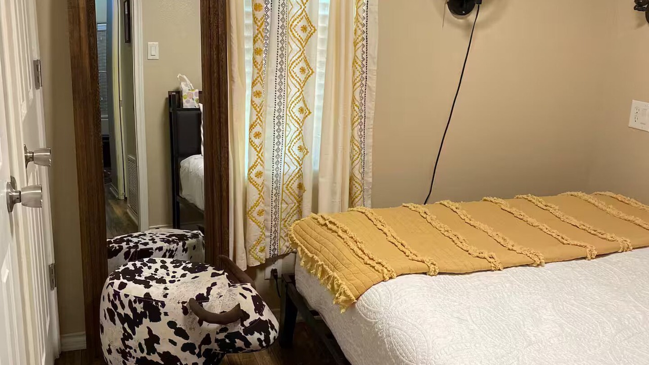Photo of Bedroom in Canton