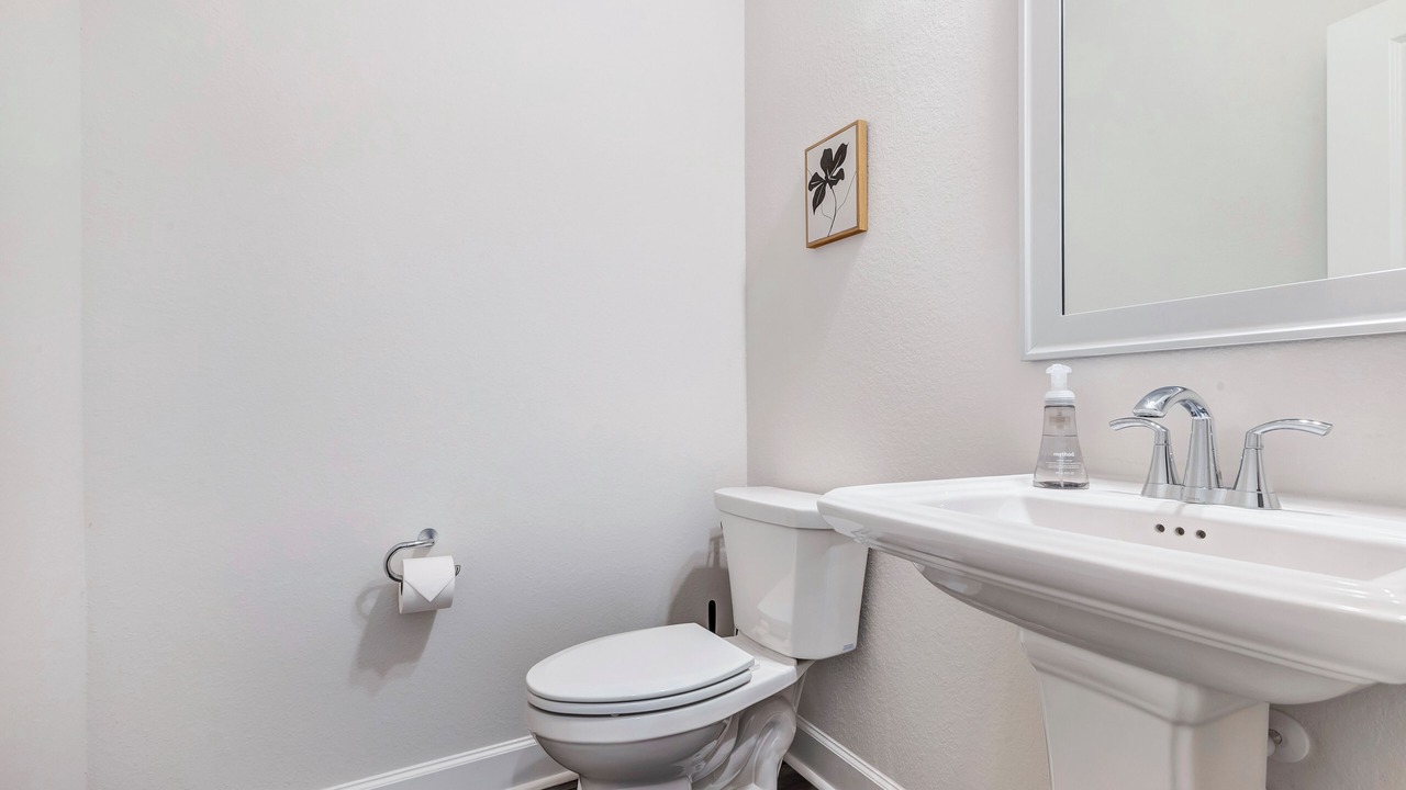 Photo of Bathroom in Clodine
