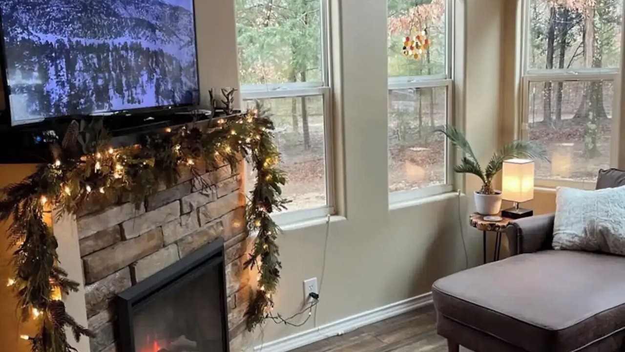 Photo of Livingroom in Canton