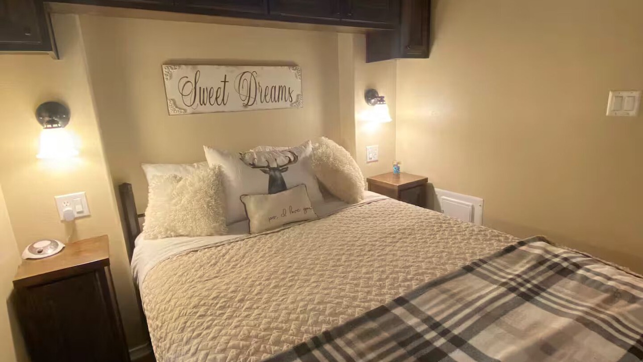 Photo of Bedroom in Canton