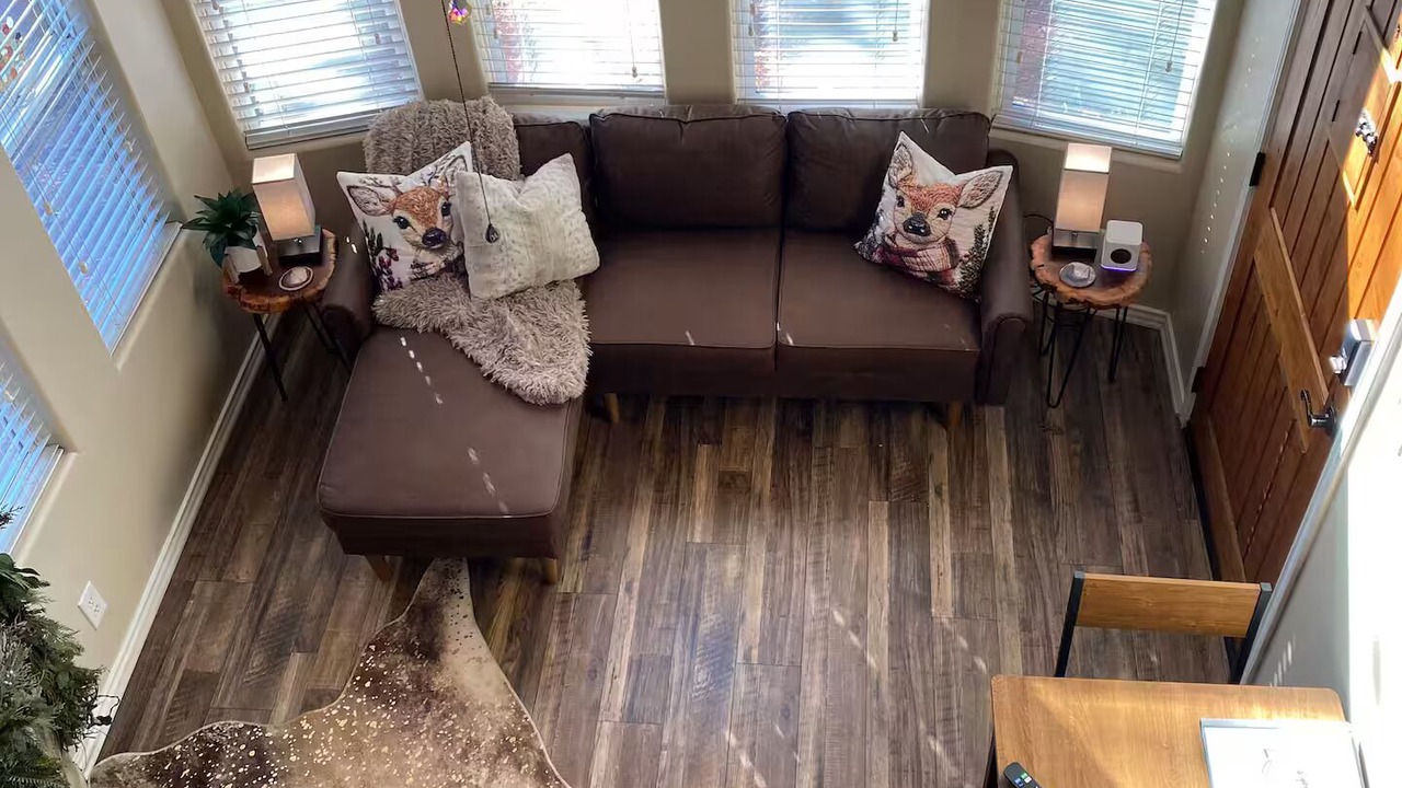 Photo of Livingroom in Canton