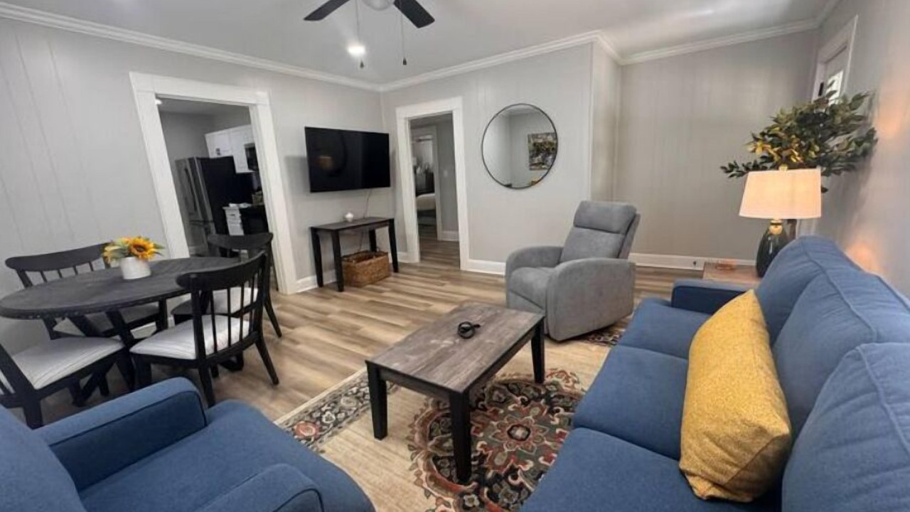 Photo of Livingroom in Danville