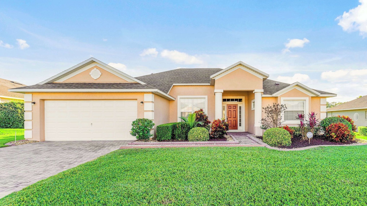 Photo of Others in Tuscan Ridge