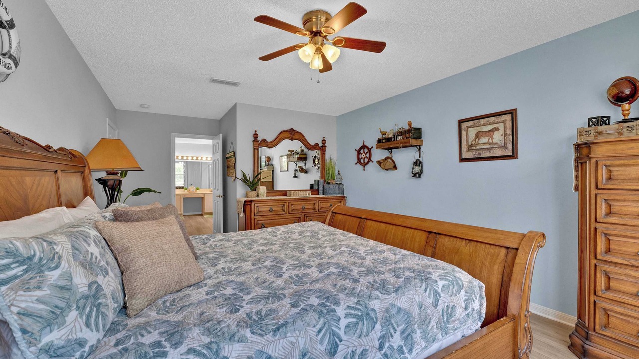 Photo of Others in Lake Davenport Estates